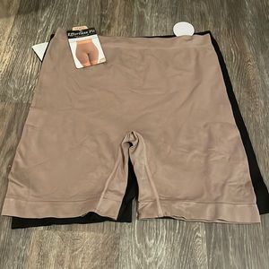 Women’s 2 Pack Under Long Slip Shorts Sz 3X NWT